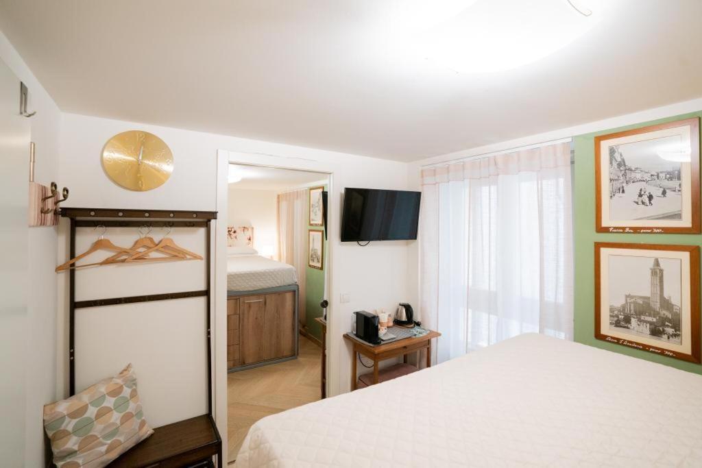 Domus Verona - Borsari Pied-A-Terre エクステリア 写真